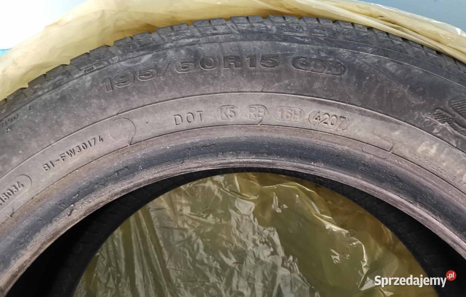 opony DUNLOP Sport 19560R15 88H kpl 4 sprzedam