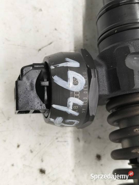 POMPOWTRYSKIWACZ 038130073AG 0414720215 19 TDI