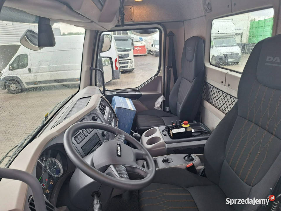 śmieciarki DAF LF 55 260 Lf 55 260 hakowiec mazowieckie Sokołów
