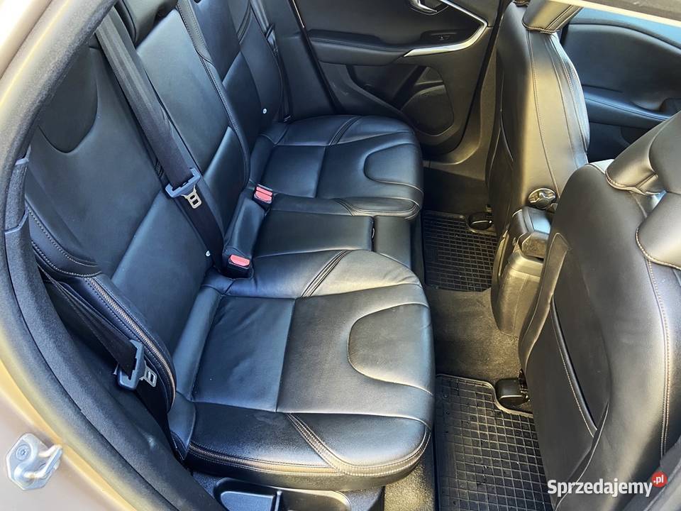 Volvo V40 Cross Country 4x4 20 Benzyna Polestar Radom sprzedam