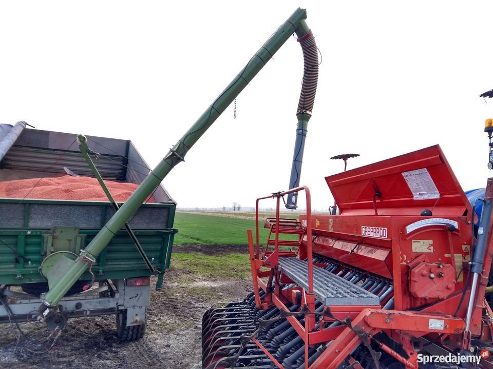 Podajnik hydrauliczny do zboża Łęgowo