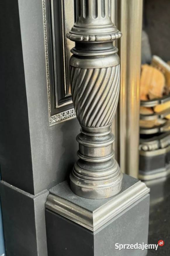 Kominek wiktoriański z I poł XIX w Konopiska