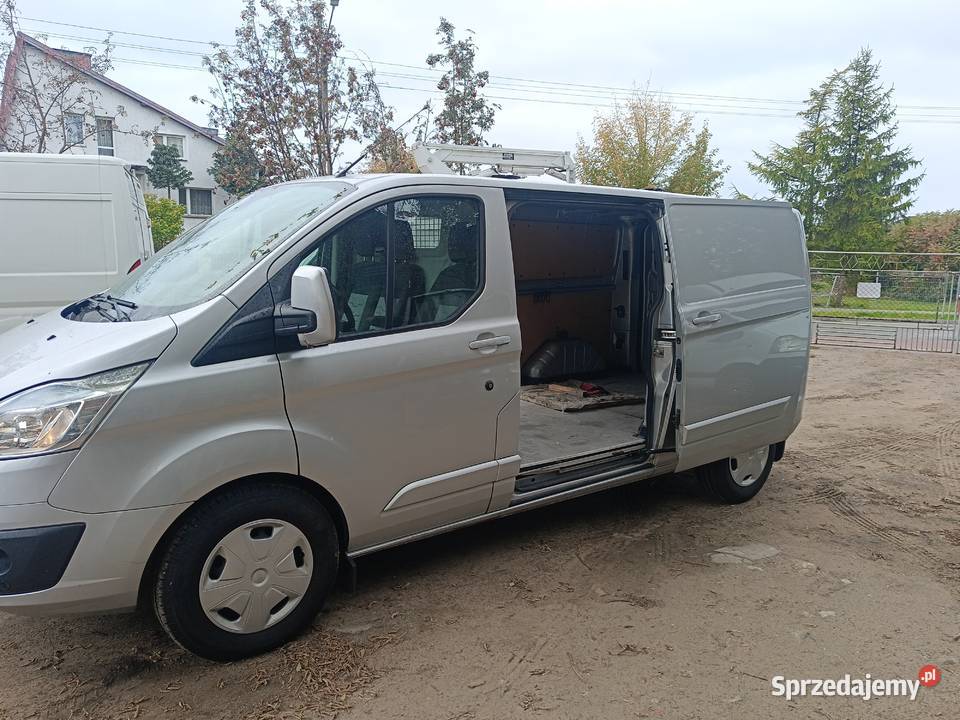 Ford Transit Custom 2 2 hdi L2H1 manualna