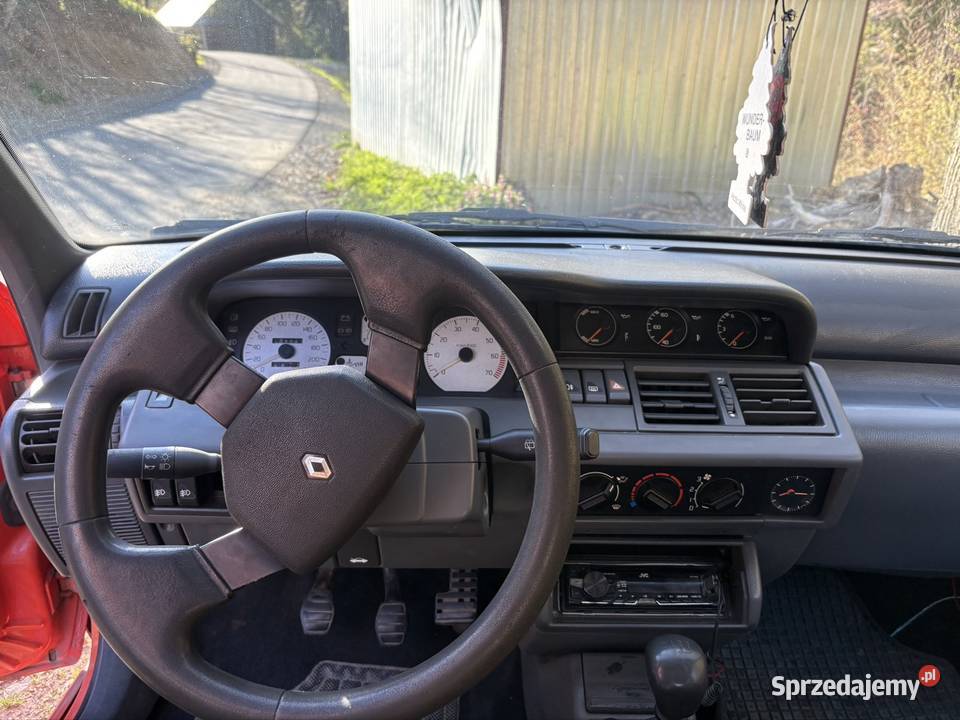 1993 renault clio 1 rsi Rok produkcji 1993 Clio małopolskie Zarzecze