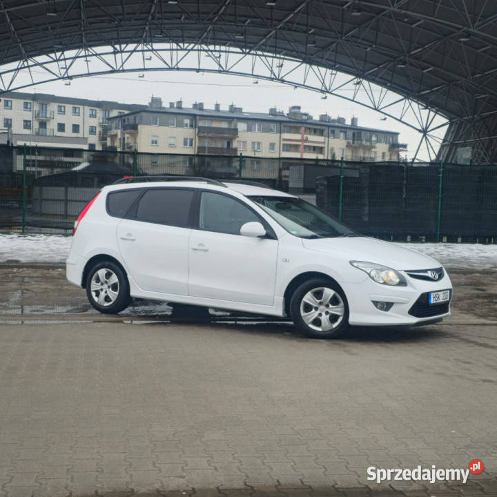 Hyundai i30 Hyundai i30 14 Blue Classic I ASR (kontrola trakcji) mazowieckie Ostrów Mazowiecka