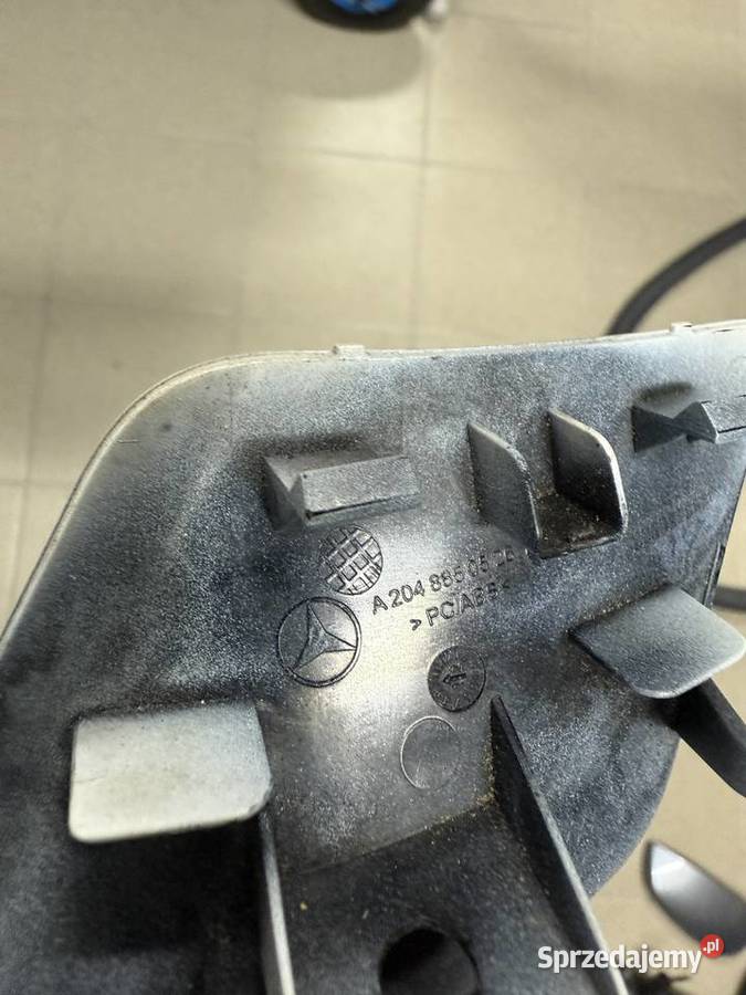 MERCEDES W204 AMG 1114 LIFT zaślepka zderzak Zderzaki Kolbuszowa Dolna