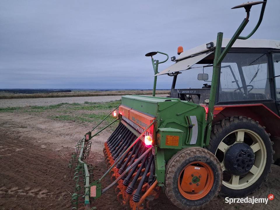 Sprzedam siewnik D8 3 m SUPER Amazone Rozkoszówka