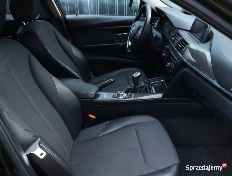 BMW 3 320 d czujnik zmierzchu Piaseczno