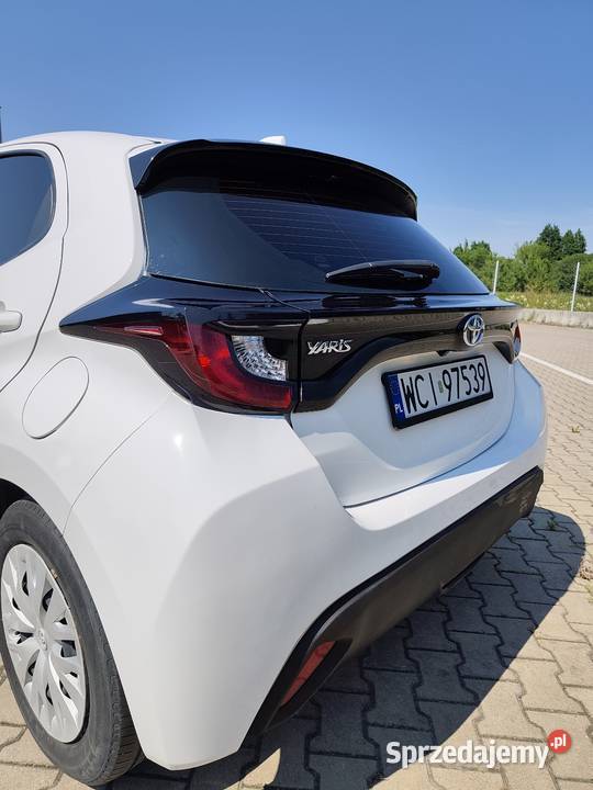 Toyota Yaris IV 15 hybryda 2021r 83 przebiegu mazowieckie Sońsk