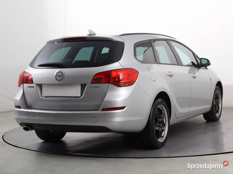 Opel Astra 14 T centralny zamek