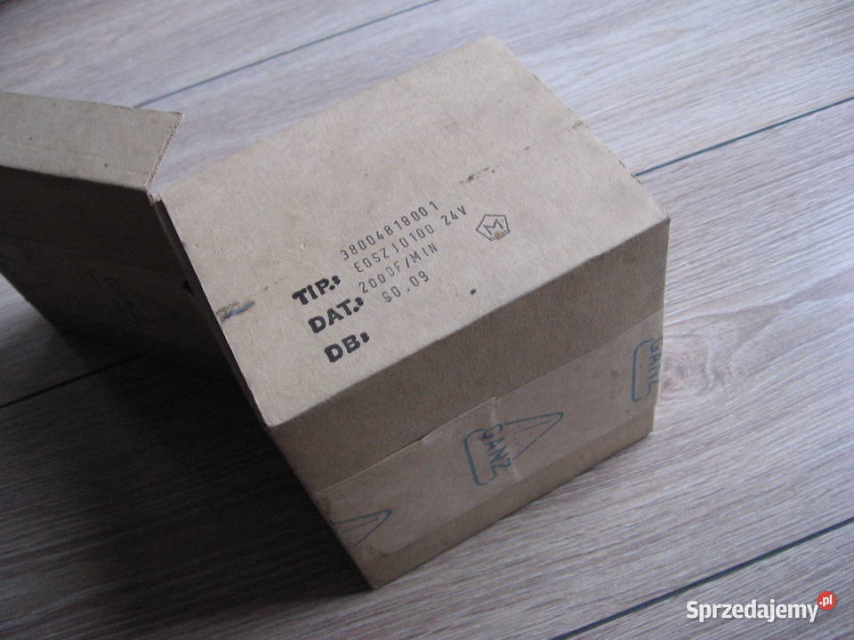 Licznik motogodzin nowy GANZ Hungary kommbajn Pozostałe