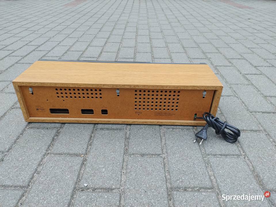 Stare radio Unitra Śnieżnik R 502 PRL design Gdynia