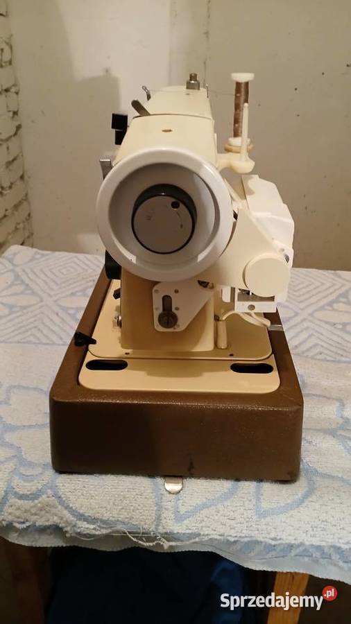 Sprzedam maszynę do szycia Łucznik 451 łódzkie sprzedam