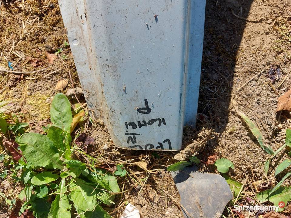 Seat Leon IV 5FA Próg słupek prawy LC9A dolnośląskie