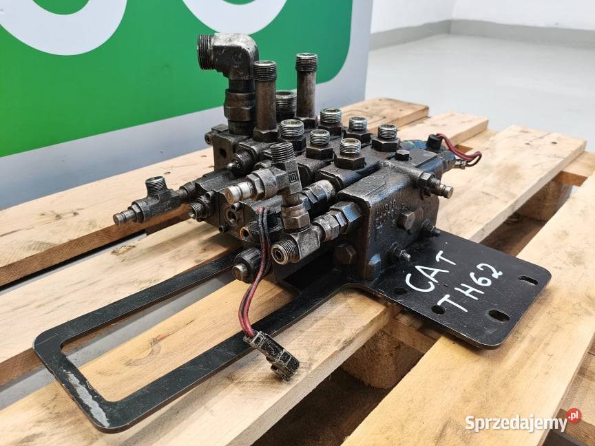 Rozdzielacz hydrauliczny HUSCO CAT TH 62 Wilkowo