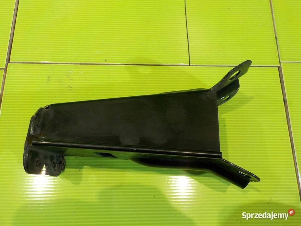 VOLVO V70 III 08r mocowanie strefy zgniotu prawe mazowieckie Suków