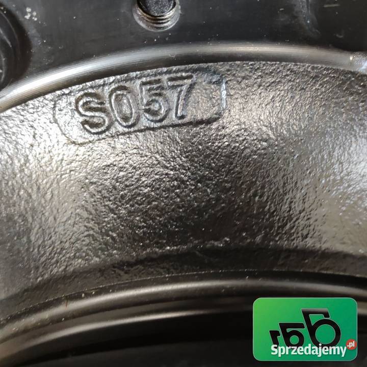 Zwolnica Zwrotnica 21306004619 Piasta Półoś JCB Wilkowo