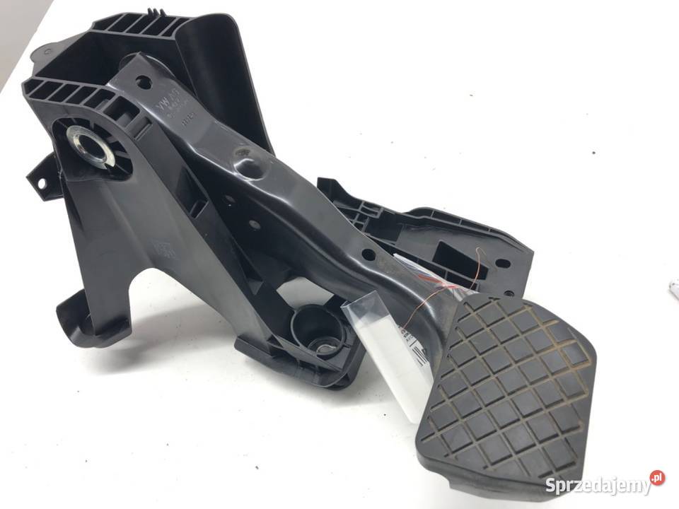 PEDAŁY SKODA OCTAVIA IV 5Q1723058CD 14 204