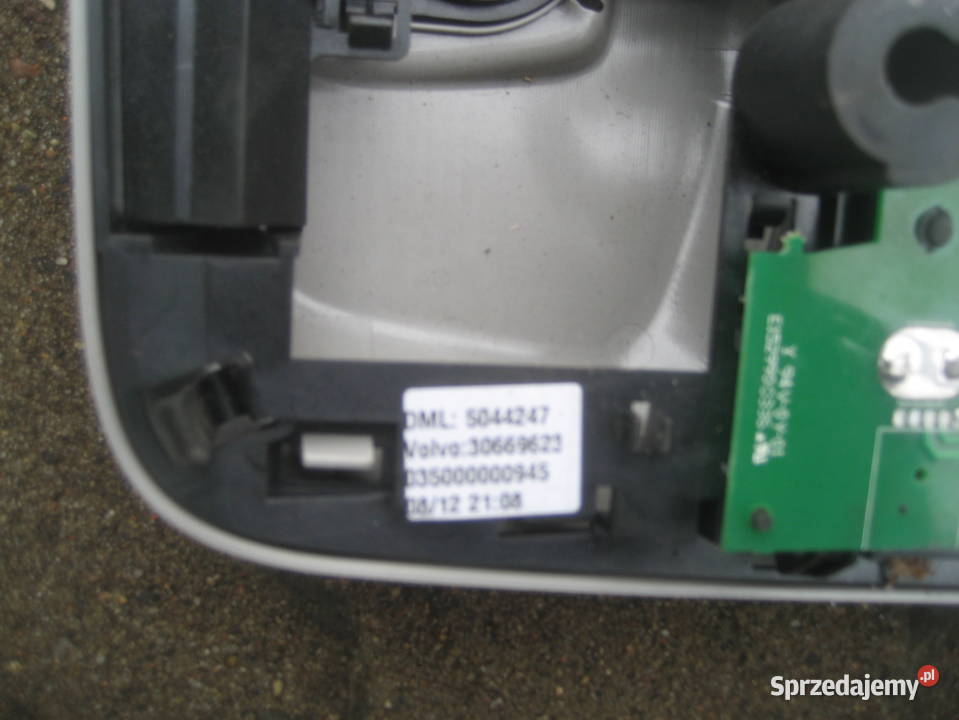 VOLVO XC90 LAMPKA OŚWIETLENIA KABINY 30669623 wielkopolskie Rakoniewice