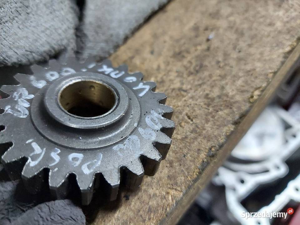 Suzuki DR 650 dr 600 zębatka tryb pośrednia