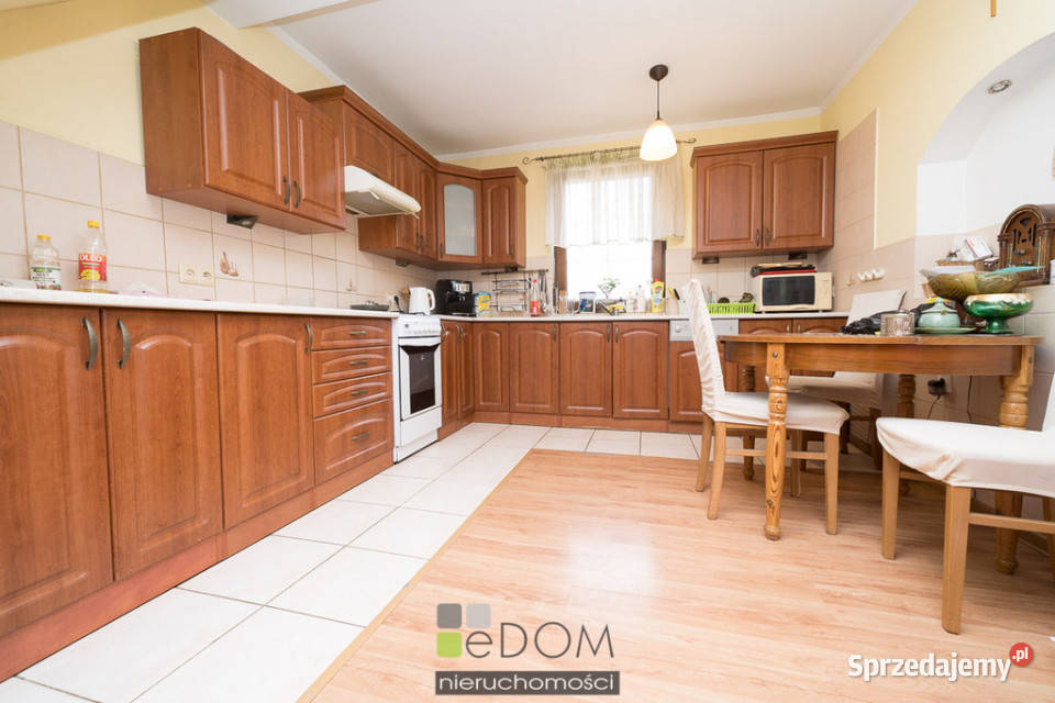 Dom wolnostojący Lipki Małe 9968m2