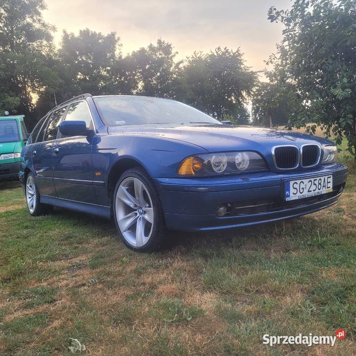 Bmw 523i manualna Pieniany sprzedam