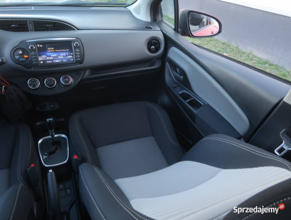 Toyota Yaris 15 Dual VVTi poduszka powietrzna