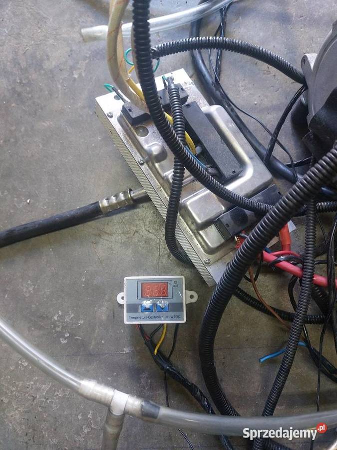 Uniwersalny zestaw klimatyzacji elektryk 12V 24V Poniec