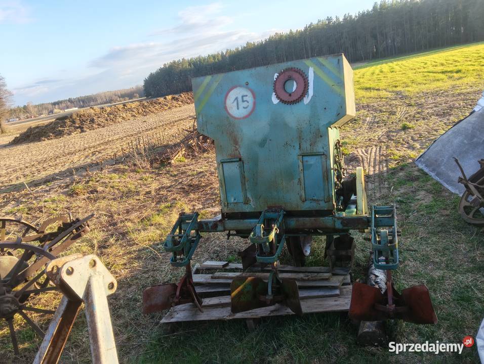 Sadzarka do ziemniaków sprzedam