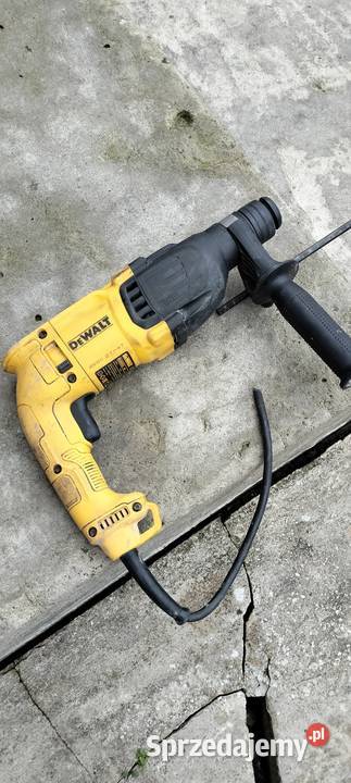 Młotowiertarka DeWalt D25033 QS Uszkodzona Poświętne
