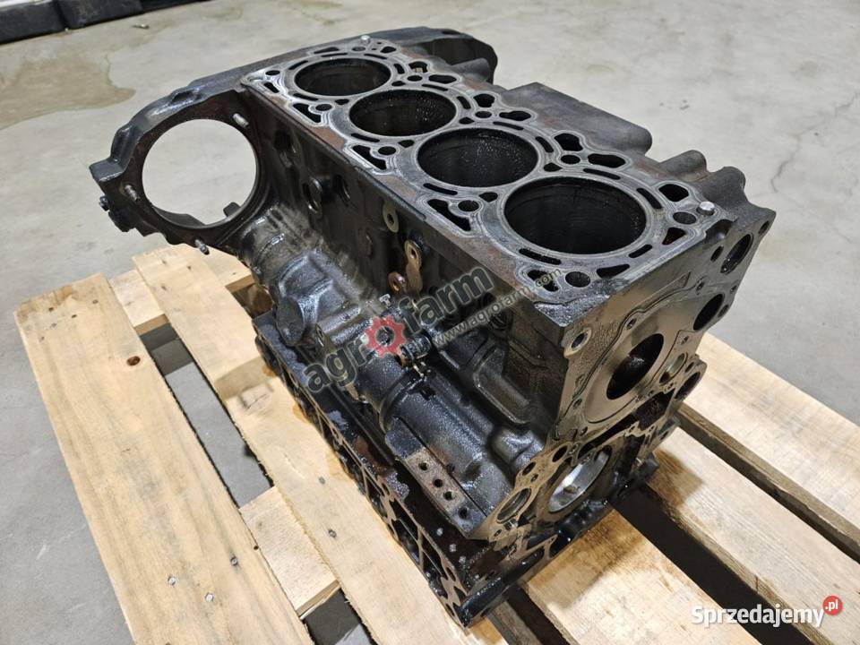 Blok silnika Kubota M7040 M7060 M6060 Byków