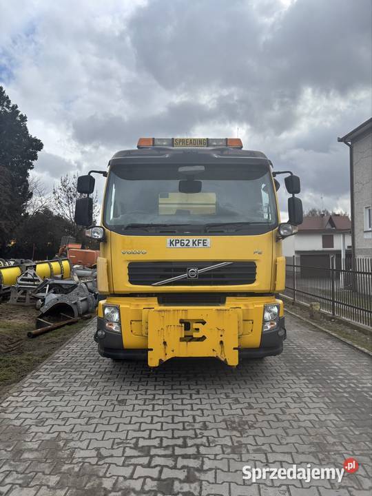 Volvo fe340 6x4 piaskarka solarka econ 2012 pług
