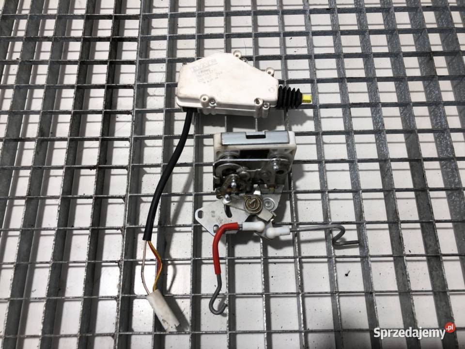 ZAMEK DRZWI PRAWY PRZÓD DAF CF Inny