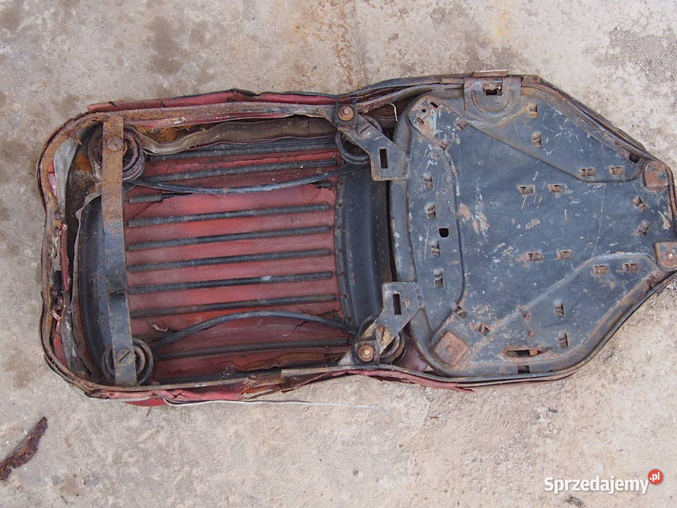 MZ ES 250 JASKÓŁKA SIEDZENIE Szewna