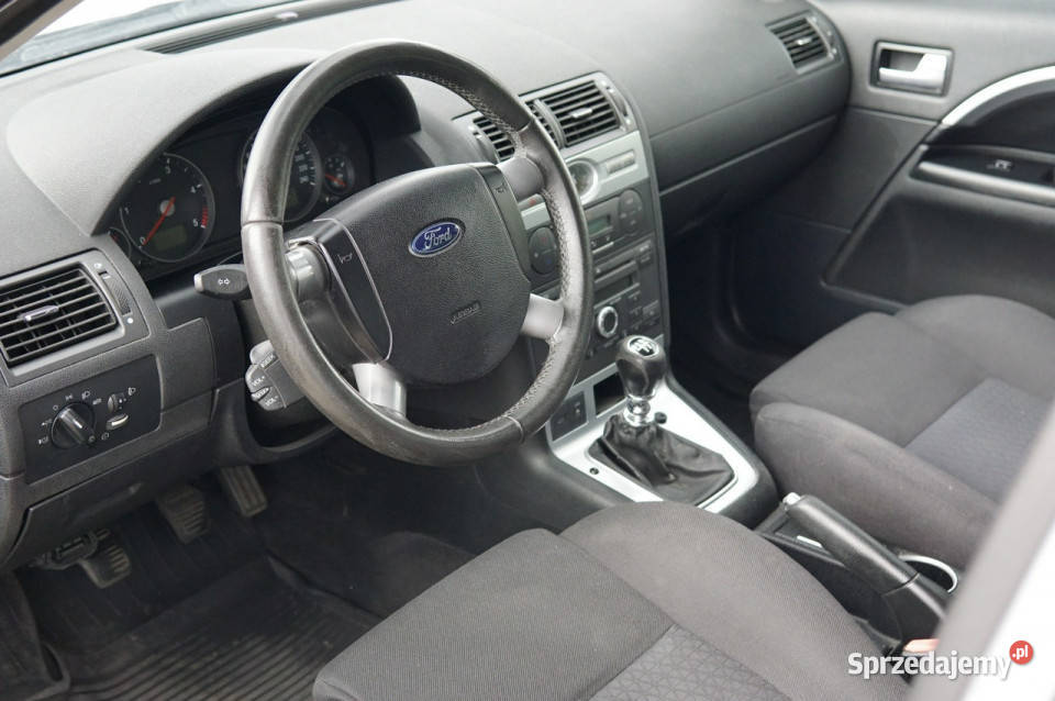 Ford Mondeo działająca klimatyzacja Mk3 20002006 isofix