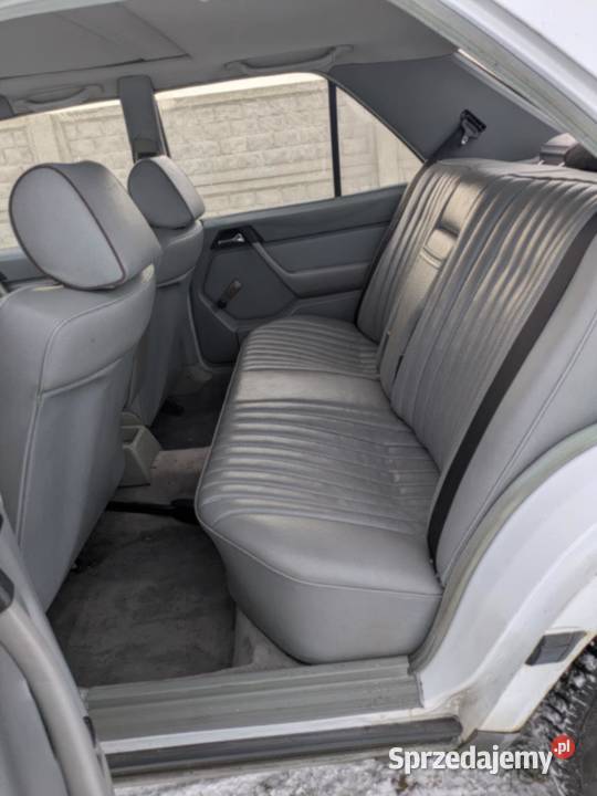 Części Mercedes Benz w124 sedan skóry diesel Wołczyn sprzedam