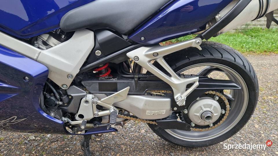 Honda VFR 80046 zadbany dodatki czterosuwowy Honda Kielce