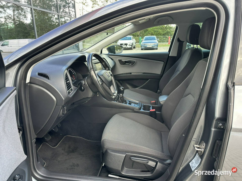 Seat Leon Sportstourer Iręka Grzane fotele LED szary opolskie Kąty Opolskie