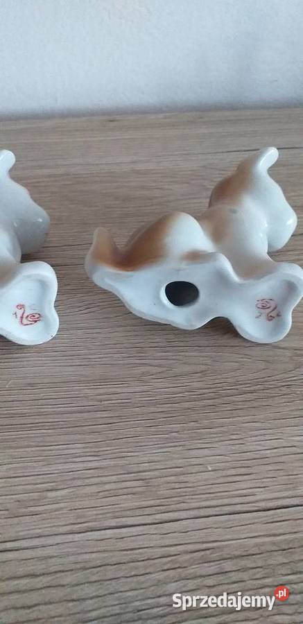 Porcelanowe pieski sygnowane Płonne Przedbórz