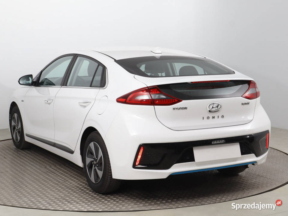 Hyundai Ioniq Hybrid sprzedam