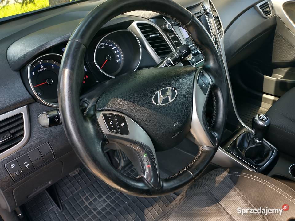 Hyundai i30 16CRDI diesel salon Polska 1600cm3