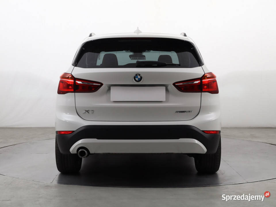 BMW X1 sDrive18i relingi dachowe Katowice