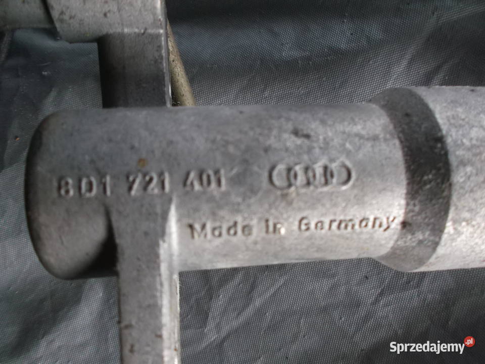 AUDI A4 B5 ORYGINALNA POMPA SPRZĘGŁA 8D1 721 401 Silniki i osprzęt Świerzawa