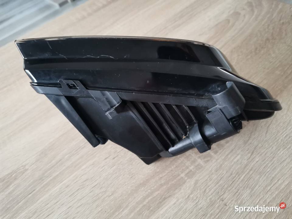 AUDI A4 B8 LIFT 1216 PRAWY HALOGEN PRZÓD prawe Lampy przeciwmgielne Międzychód