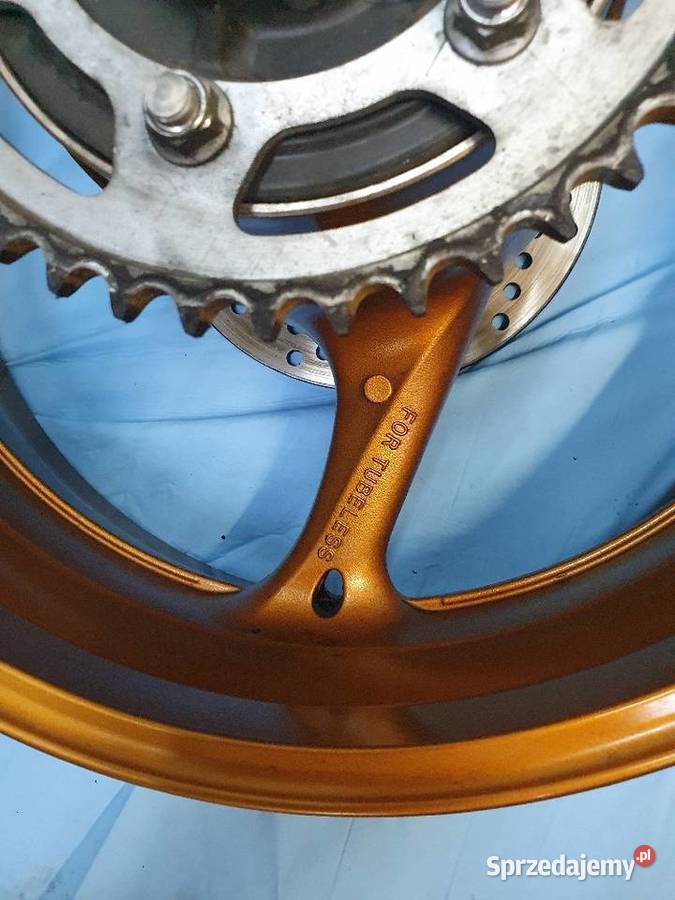 Suzuki GSXR GSXR 1000 k9 L0 L6 felga tył tylna sprzedam