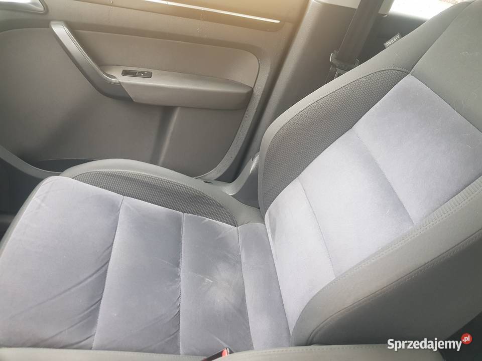 Vw Touran 2011zarejestrowany w 12 turbo lpg hak Ciechocinek sprzedam