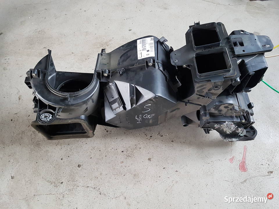 SEAT LEON I SKODA GOLF V NAGRZEWNICA Rok produkcji 2004 Turek sprzedam