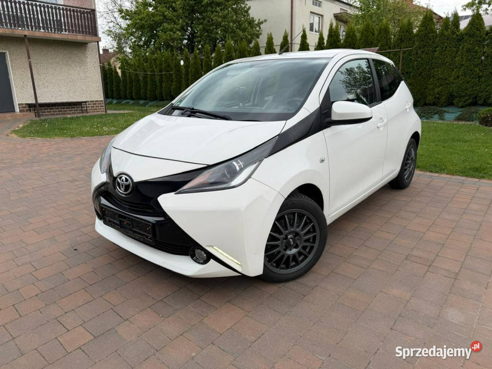 Toyota Aygo Perfekcyjny bogata II 2014 kurtyny powietrzne podkarpackie Rzeszów