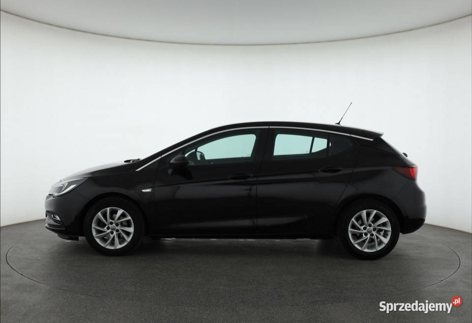 Opel Astra 14 T nieuszkodzony Piaseczno sprzedam
