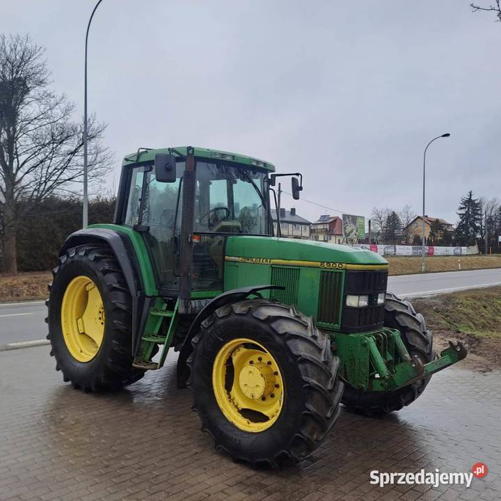 John Deere 6900 z przebiegiem 7 904 h Różyny